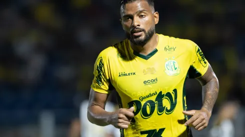 Ousado, Reinaldo aponta estratégia do Mirassol para parar Neymar. Foto: Joisel Amaral/AGIF