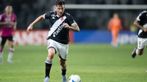 Garré ainda não mostrou a que veio no Vasco. Foto: Jorge Rodrigues/AGIF