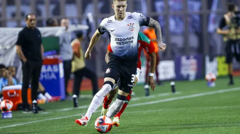 Volta de Charles ao time titular mantém bom retrospecto do Corinthians. Foto: Marco Miatelo/AGIF