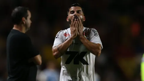 Rincón, jogador do Santos. Foto: Marlon Costa/AGIF.