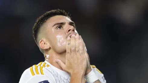 LOS ANGELES, CALIFORNIA – Gabriel pec