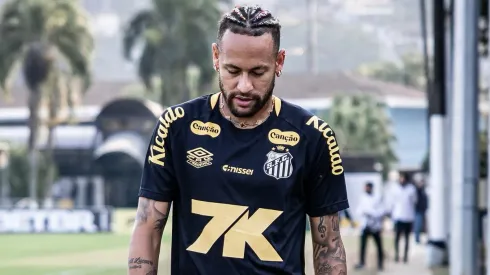 Cléber Xavier aborda situação de Neymar