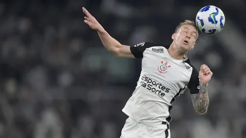 Charles deve ser titular contra o Fortaleza. Foto: Thiago Ribeiro/AGIF