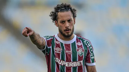 Guga, lateral-direito do Fluminense. Foto: Thiago Ribeiro/AGIF.