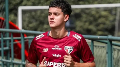 Lucca retorna e gera dúvidas para Crespo em confronto contra o Internacional (Foto: Divulgação/ SPFC)