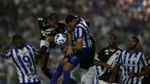 AL – MACEIO – 30/07/2025 – COPA DO BRASIL 2025, CSA X VASCO – Paulo Henrique jogador do Vasco durante a partida entre CSA e Vasco no Estadio Rei Pele em Maceio (AL), pela Copa do Brasil 2025. Foto: Marlon Costa/AGIF