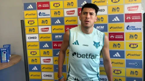 Zagueiro do Cruzeiro, Villalba, solta declaração forte antes da decisão e surpreende bastidores (Foto: Lucas Barbosa/Itatiaia)
