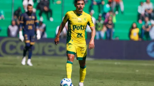 RS – CAXIAS DO SUL – 20/04/2025 – BRASILEIRO A 2025, JUVENTUDE X MIRASSOL – Neto Moura jogador do Mirassol durante partida contra o Juventude no estadio Alfredo Jaconi pelo campeonato Brasileiro A 2025. Foto: Luiz Erbes/AGIF