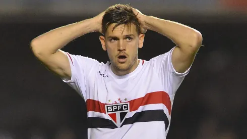 Rafael Tolói está próximo de ser anunciado pelo São Paulo