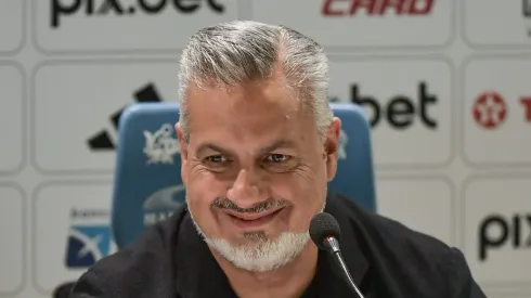 RJ – RIO DE JANEIRO – 30/01/2025 – APRESENTACAO DANILO – Jose Boto dirigente durante sua apresentacao oficial do jogador Danilo do Flamengo em coletiva de imprensa realizada no Maracana.
