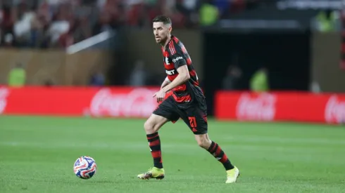 Jorginho se destaca pelo Flamengo – Foto: Gilvan de Souza/Flamengo