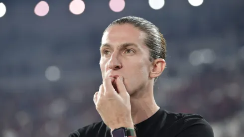 RJ – RIO DE JANEIRO – 31/07/2025 – COPA DO BRASIL 2025, FLAMENGO X ATLETICO-MG – Filipe Luis tecnico do Flamengo durante partida contra o Atletico-MG no estadio Maracana pelo campeonato Copa Do Brasil 2025. Foto: Thiago Ribeiro/AGIF