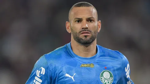 RJ – RIO DE JANEIRO – 23/07/2025 – BRASILEIRO A 2025, FLUMINENSE X PALMEIRAS – Weverton goleiro do Palmeiras durante partida contra o Fluminense no estadio Maracana pelo campeonato Brasileiro A 2025. Foto: Thiago Ribeiro/AGIF