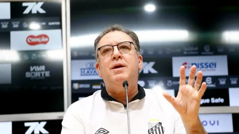 Santos volta à Vila e diretoria decide concentrar todos os jogos restantes de 2025 na Baixada. Foto: Mauricio De Souza/AGIF