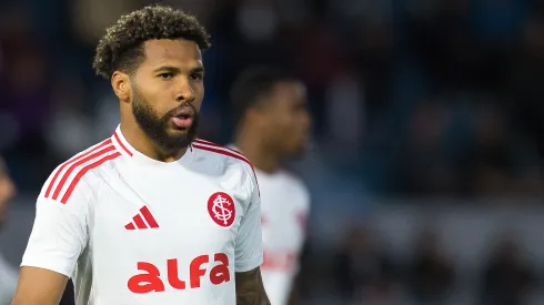 SP – BRAGANCA PAULISTA – 09/08/2025 – BRASILEIRO A 2025, BRAGANTINO X INTERNACIONAL – Wesley, ex-jogador do Internacional durante partida contra o Bragantino no estadio Cicero De Souza Marques pelo campeonato Brasileiro A 2025. Foto: Anderson Romao/AGIF