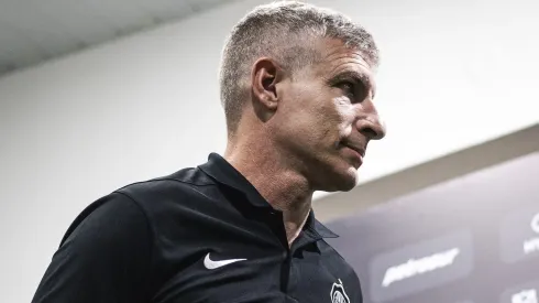 Martín Palermo, novo técnico do Fortaleza, dirigindo o Olimpia em 2024 (Divulgação/X @elClubOlimpia)