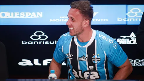 Arthur, jogador do Grêmio, durante coletiva de imprensa realizada no Arena do Gremio. Foto: Maxi Franzoi/AGIF