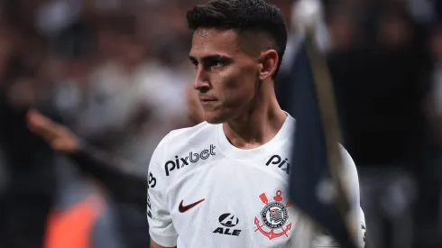 Corinthians corre risco de novo transfer ban e negocia com Matías Rojas. Foto: Ettore Chiereguini/AGIF