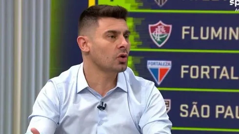 Alex, comentarista do Grupo Globo. Foto: Reprodução/SporTV.