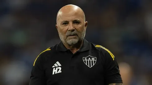 Sampaoli tem aval da diretoria para realizar mudanças no clube