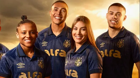 Grêmio e Umbro lançaram nova camisa (Divulgação/Grêmio)