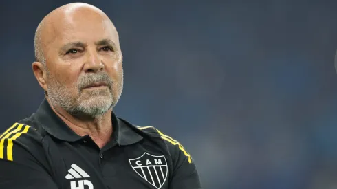 MG – BELO HORIZONTE – 11/09/2025 – COPA DO BRASIL 2025, CRUZEIRO X ATLETICO-MG – Jorge Sampaoli tecnico do Atletico-MG durante partida contra o Cruzeiro no estadio Mineirao pelo campeonato Copa Do Brasil 2025. Foto: Gilson Lobo/AGIF