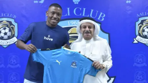 Michel Rocha sendo apresentado no A'Ali. Foto: Divulgação/A’Ali