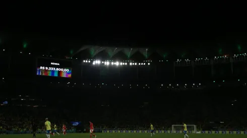 RJ – RIO DE JANEIRO – 04/09/2025 – ELIMINATORIAS COPA DO MUNDO 2026, BRASIL X CHILE – Placar exibe a renda da partida entre Brasil e Chile no Maracana no Rio de Janeiro (RJ), pelas Eliminatorias da Copa do Mundo 2026. Foto: Marlon Costa/AGIF
