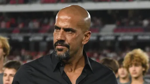 Verón, ídolo e presidente do Estudiantes – Foto: Gustavo Garello/Getty Images