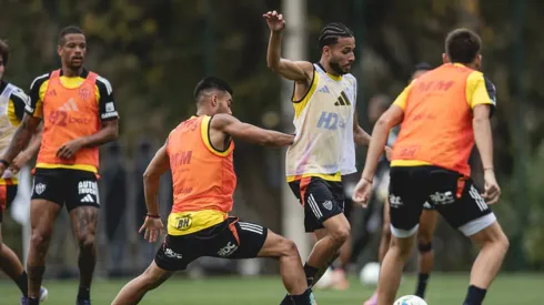 Time ainda não venceu sob o comando de Sampaoli (Foto: Pedro Souza / Atlético)