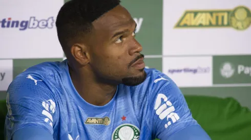 Carlos Miguel jogador do Palmeiras durante partida contra o Internacional no estadio Arena Allianz Parque pelo campeonato Brasileiro A 2025. Foto: Anderson Romao/AGIF