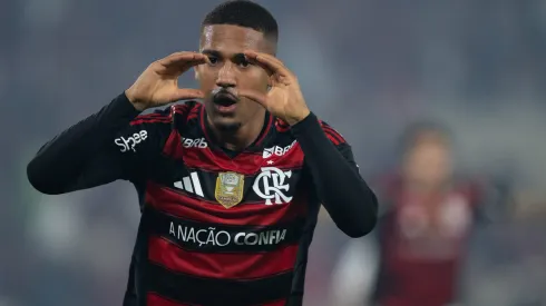 Samuel Lino supera Cebolinha em 2,4% na média de gols em 2025