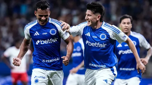 Cruzeiro festeja gol contra o Bragantino (Gustavo Aleixo/Cruzeiro)