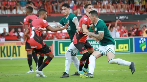 No último confronto, melhor para o Goiás, que venceu por 2 a 1 fora de casa