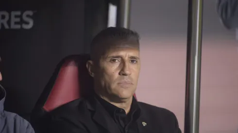SP – SAO PAULO – 25/09/2025 – COPA LIBERTADORES 2025, SAO PAULO X LDU – Hernan Crespo tecnico do Sao Paulo durante partida contra o LDU no estadio Morumbi pelo campeonato Copa Libertadores 2025. Foto: Alan Morici/AGIF