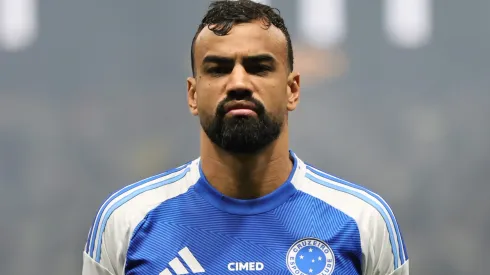 MG – BELO HORIZONTE – 27/08/2025 – COPA DO BRASIL 2025, ATLETICO-MG X CRUZEIRO – Fabricio Bruno jogador do Cruzeiro durante partida contra o Atletico-MG no estadio Arena MRV pelo campeonato Copa Do Brasil 2025. Foto: Gilson Lobo/AGIF