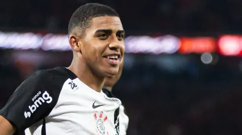 Gui Negão abriu o placar contra o Inter e chegou ao 5º gol no ano pelo SCCP