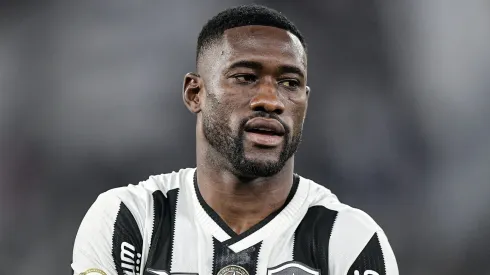 Bastos tem retorno no Botafogo confirmado para 2026