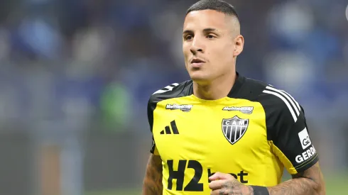 Guilherme Arana atravessa momento ruim no Atlético-MG – Foto: Gilson Lobo/AGIF