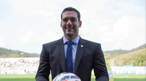 SC – BALNEARIO CAMBUI – 04/10/2025 – BRASILEIRO D 2025, BARRA X SANTA CRUZ – Samir Xaud Presidente da CBF antes da partida entre Barra e Santa Cruz na Arena Barra em Itajai-SC, pela Final do Campeonato Brasileiro da Serie D 2025