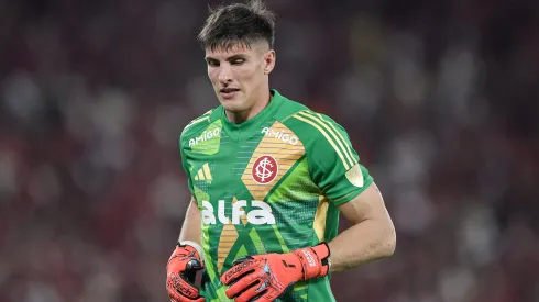 Rochet passa por mais uma lesão no Inter. Foto: Thiago Ribeiro/AGIF