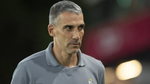 Juan Pablo Vojvoda durante partida do Santos contra o Bragantino – Foto: Anderson Romão/AGIF