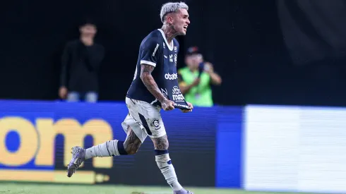 PA – BELÉM – 28/09/2025 – BRASILEIRO B 2025, REMO X CRB – Diego Hernandez jogador do Remo comemora seu gol durante partida contra o CRB no estádio Mangueirão pelo campeonato Brasileiro B 2025. Foto: Fernando Torres/AGIF