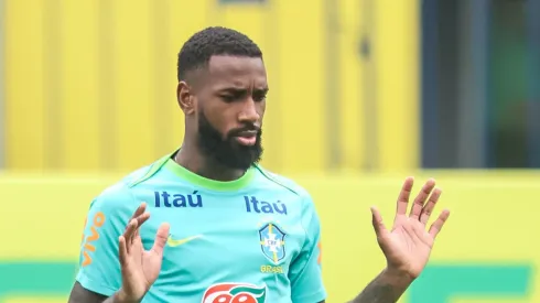 PA – BELEM – 13/11/2024 – SELECAO BRASILEIRA, TREINO – Gerson jogador do Selecao Brasileira durante treino no estadio Mangueirao. 
