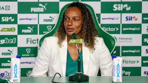 Rosana Augusto é apresentada oficialmente no Palmeiras – Foto: Fabio Menotti/Palmeiras