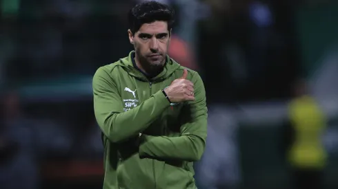 Abel Ferreira tem quatro jogadores pendurados no Palmeiras – Foto: Ettore Chiereguini/AGIF