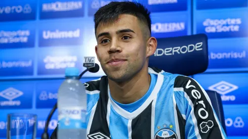 Aravena interessa ao Tigres, do México