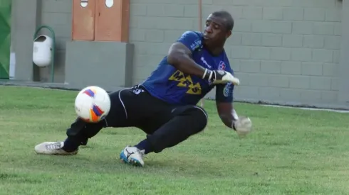 Glaysson, ex-jogador do Cruzeiro atuando pela equipe do Tupi – Foto: Bruno Ribeiro