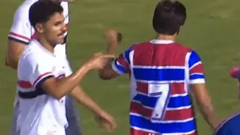 Rocco, do Fortaleza, teria chamado cometido ato racista contra Matheus Ferreira, do São Paulo. Foto: Reprodução/SporTV
