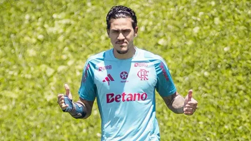 Pedro retornou aos treinamentos após sofrer fratura